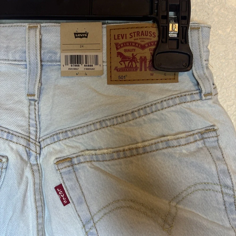 Women's Levi's® 501™‎ Original Jean Shorts size 24 NWT